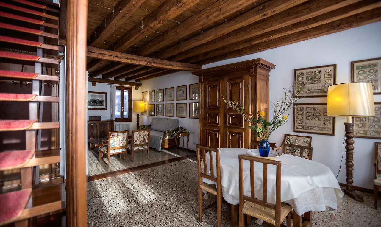 Ca' Della Corte Flats Venedig